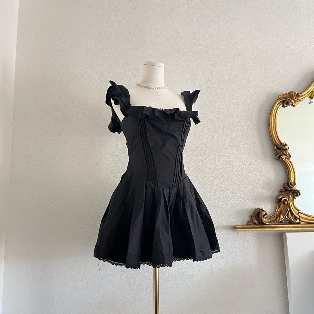 House of CB Chic Black mini Lace Dress